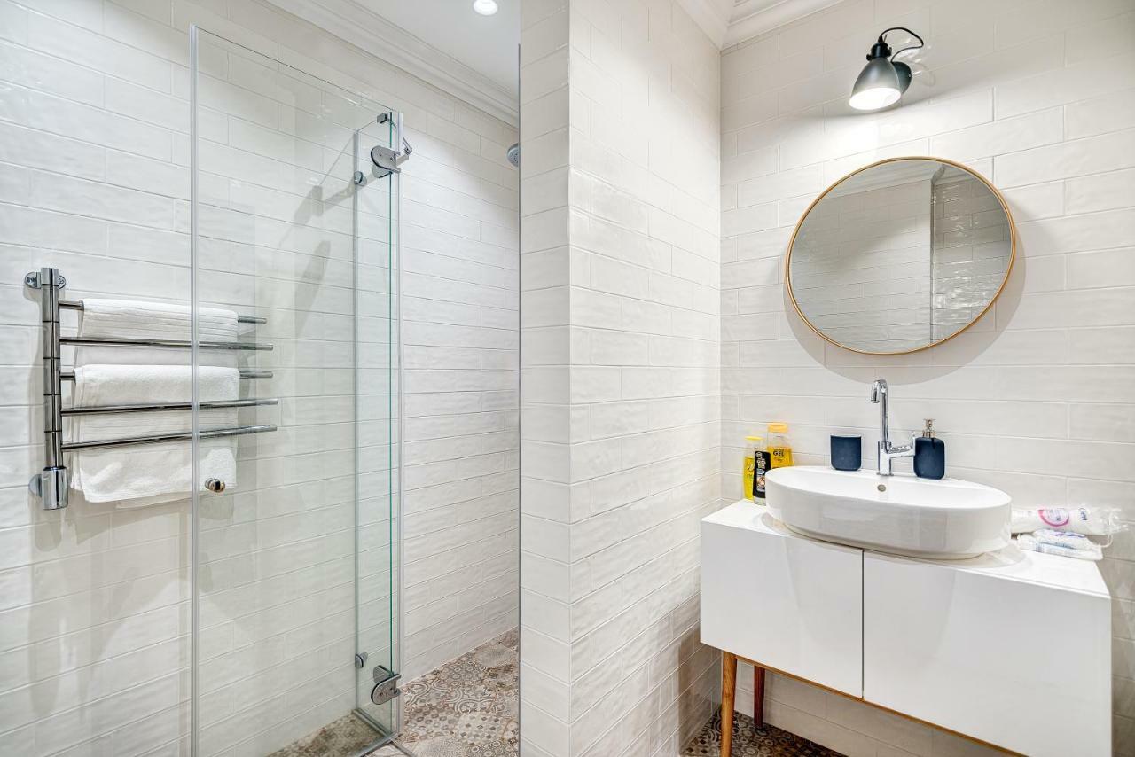 HaPPy Inn Presidential, Self check-in, Parking in the underground garage Wilna Exterior foto